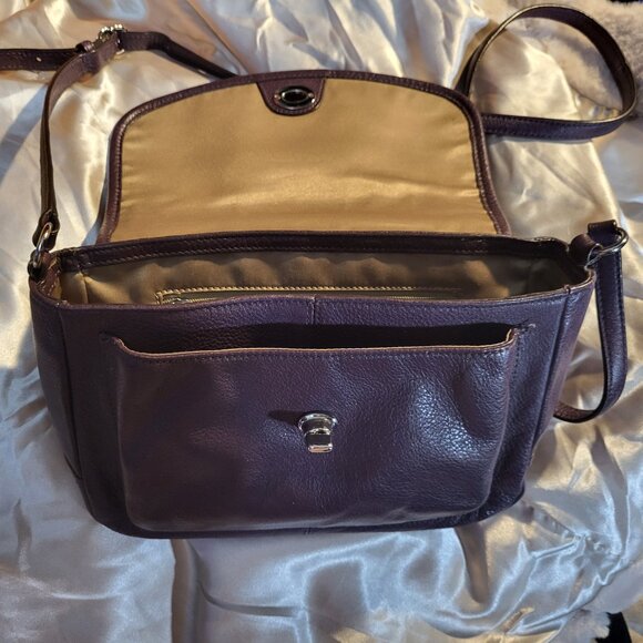 Authentic Coach Burgundy Crossbody, Model #F28725, Excellent, Like New Condition - Picture 3 of 12